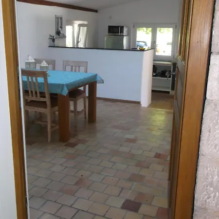 Mit Garten Im Odenwald Zu Vermieten Appartement *